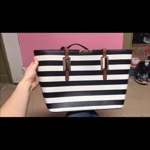 Aldo bag! PENDING BUYER. DO NOT BUY